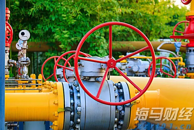 香港交易所优化IPO定价机制:提高公开认购回拨比例至35% 保留基石投资者禁售期